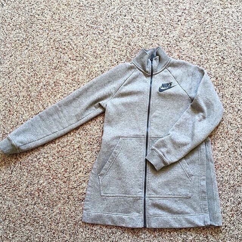 NIKE zip up/ long neck sweatshirt